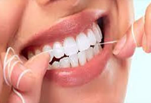 Uso de seda dental | Clínica Dental Artdenta Valencia