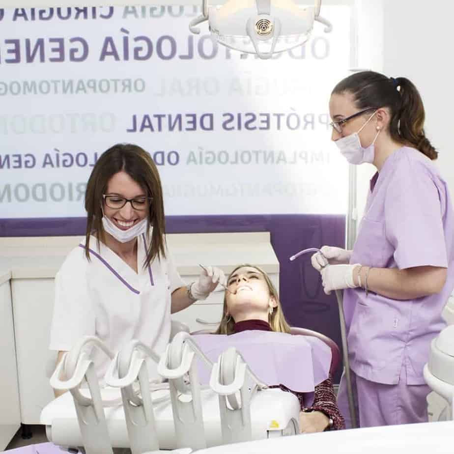 Salud y Estética Dental en Valencia Clínica Dental en VALENCIA
