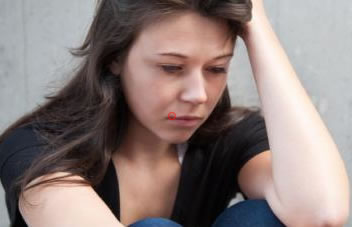 Problemas emocionales y herpes | Clínica Dental Artdenta Valencia
