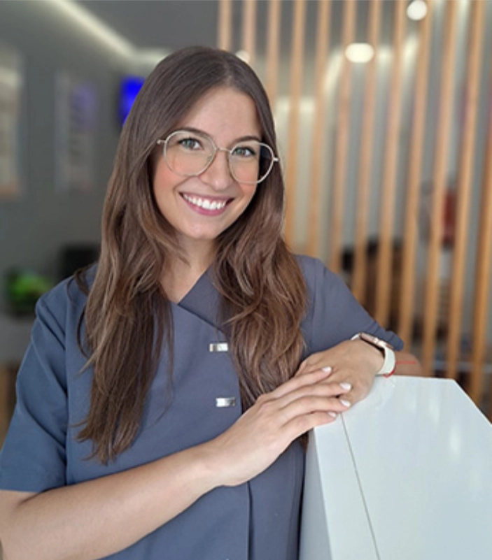 Andrea García | Higienista | Clínica Dental Artdenta