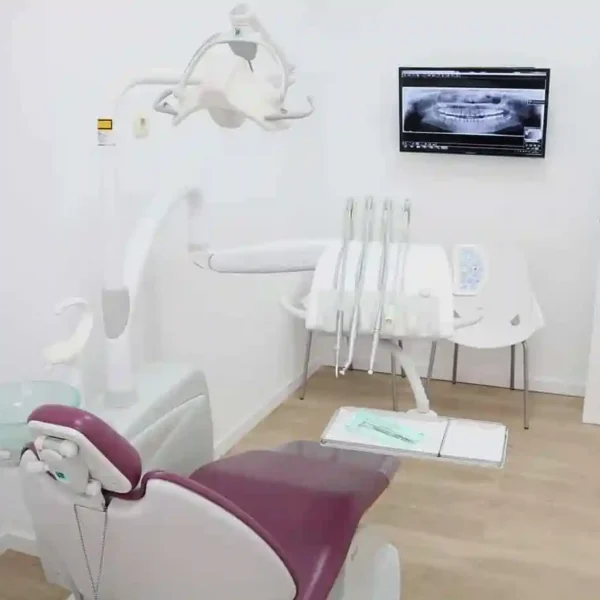 Gabinete Clínica Dental Artdenta Valencia -Benimaclet